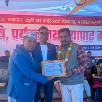 Bring water to the childrens