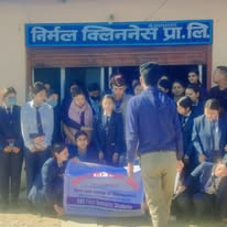 Bring water to the childrens